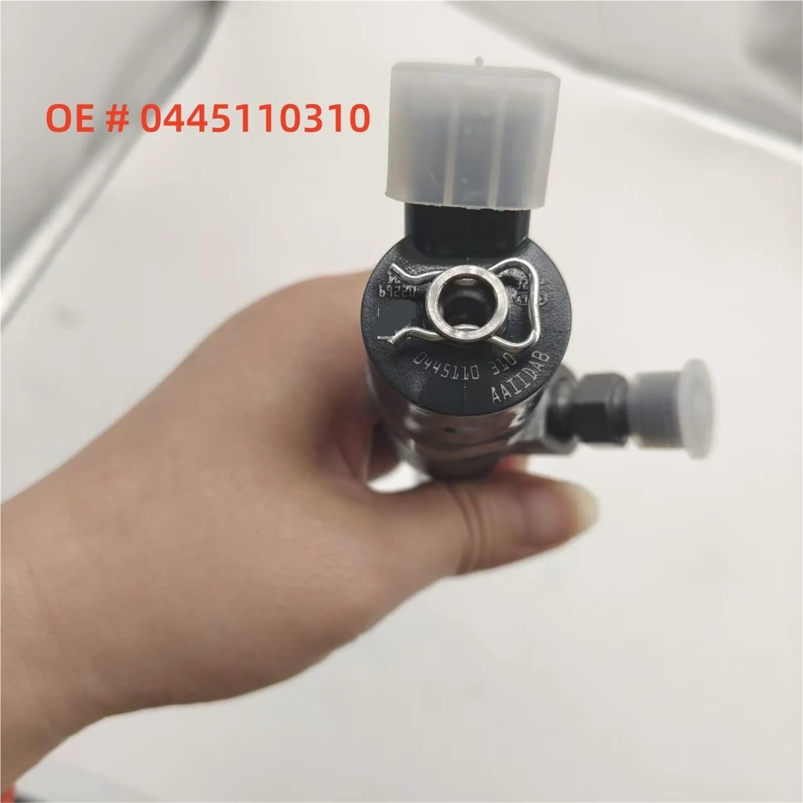 Zbiornik Paliwa Petcock 0445110310 Wtryskiwacz paliwa Diesel pasujący do silnika wysokoprężnego Mahindra Scorpio 2.2L 0305BM0071N /0305BAM00280N