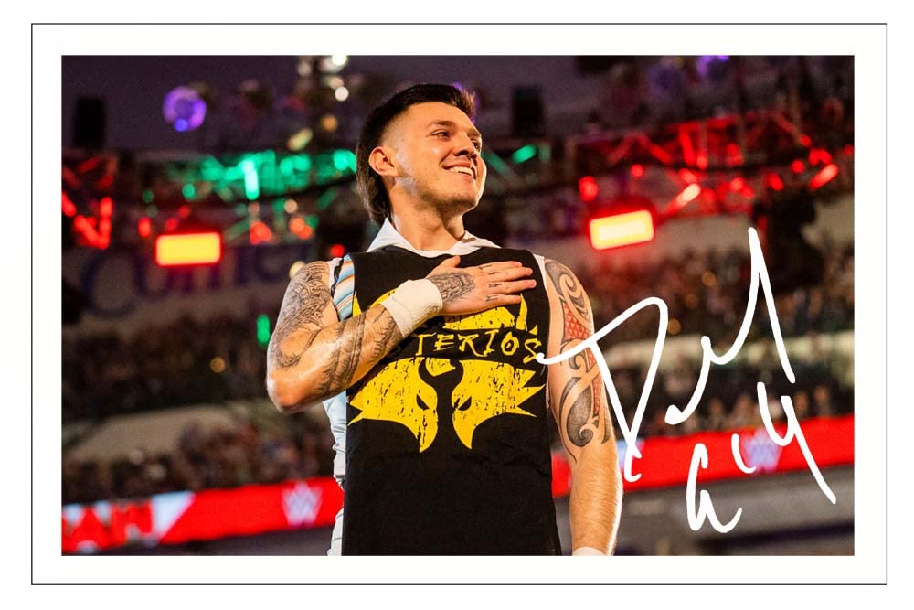 RJR PRINTS Dominik Mysterio - Signed 6X4 Inch Photo Print With Pre Printed Signature Wrestling Autograph Gift