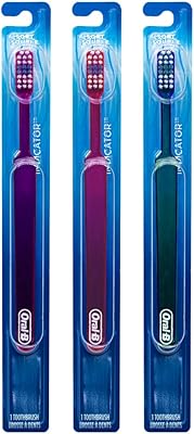 Oral-B Indicator Toothbrush, 20 Small Head, Youth, Soft (Colors Vary) - Pack of 3