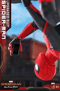 Hot Toys Spider-Man (Upgraded Suit) Sixth Scale 1/6 Movie Masterpiece MMS542 Series Far from Home Collectible Action Figure