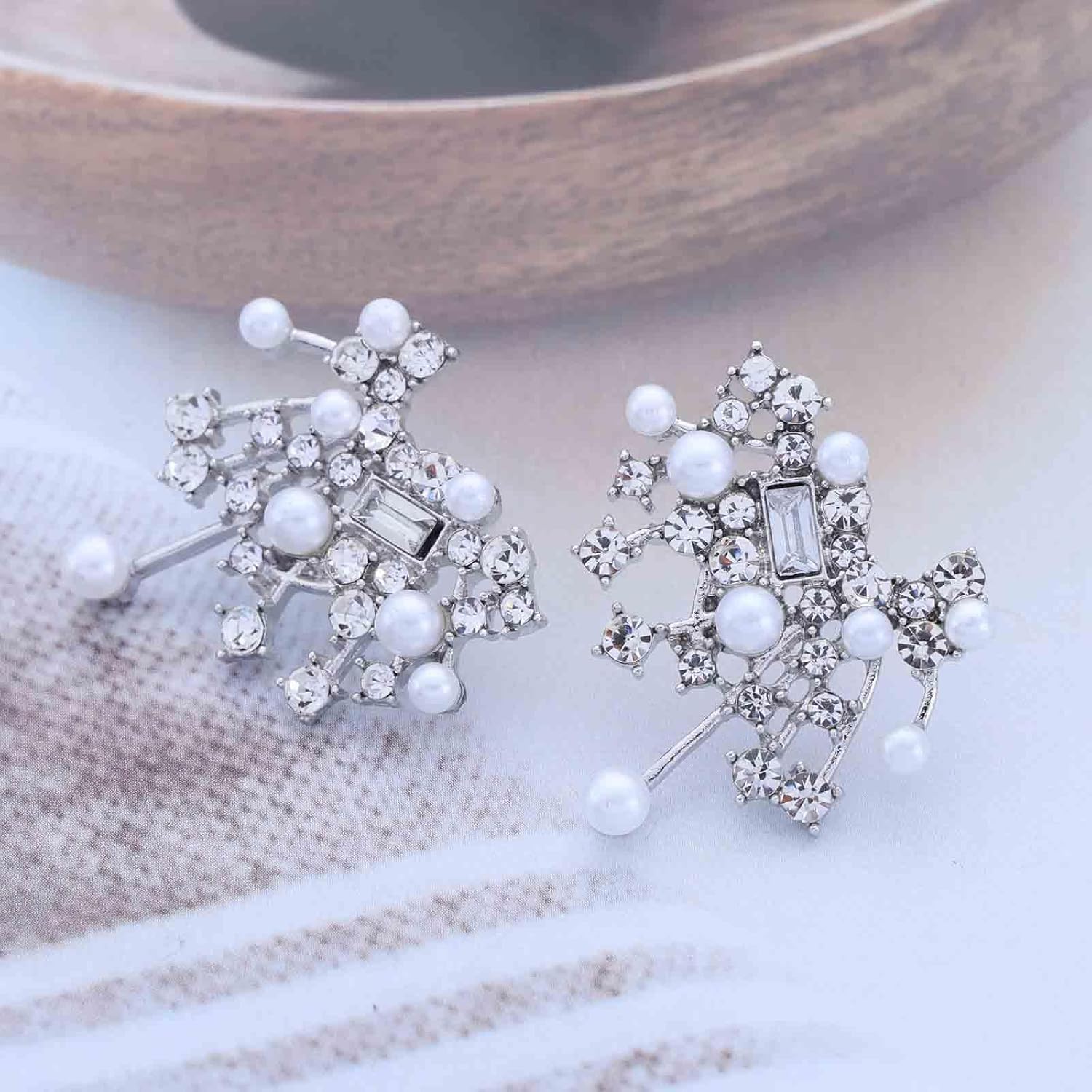 Vintage Pearl Crystal Cluster Earrings Silver Rhinestone Stud Earrings Tiny Cz Pearl Earrings Wedding Crystal Earrings Jewelry for Women - Image 3