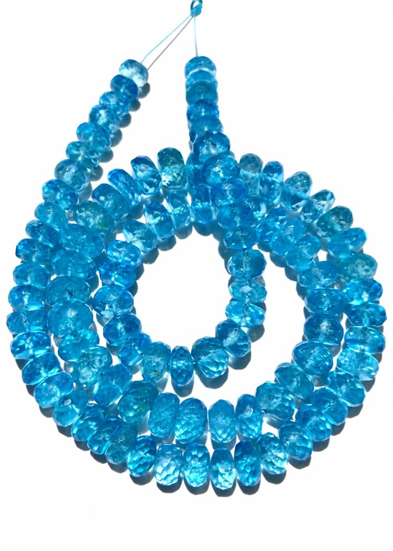 Perles topaze bleue naturelle création collier bohème et élégant