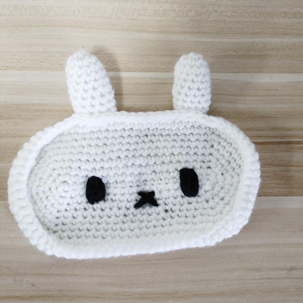 clcbdeyit Crochet String of Eyeglasses Holder Cute Bear and Cat Animal Glasses Holder Gift Decor (White Rabbit)