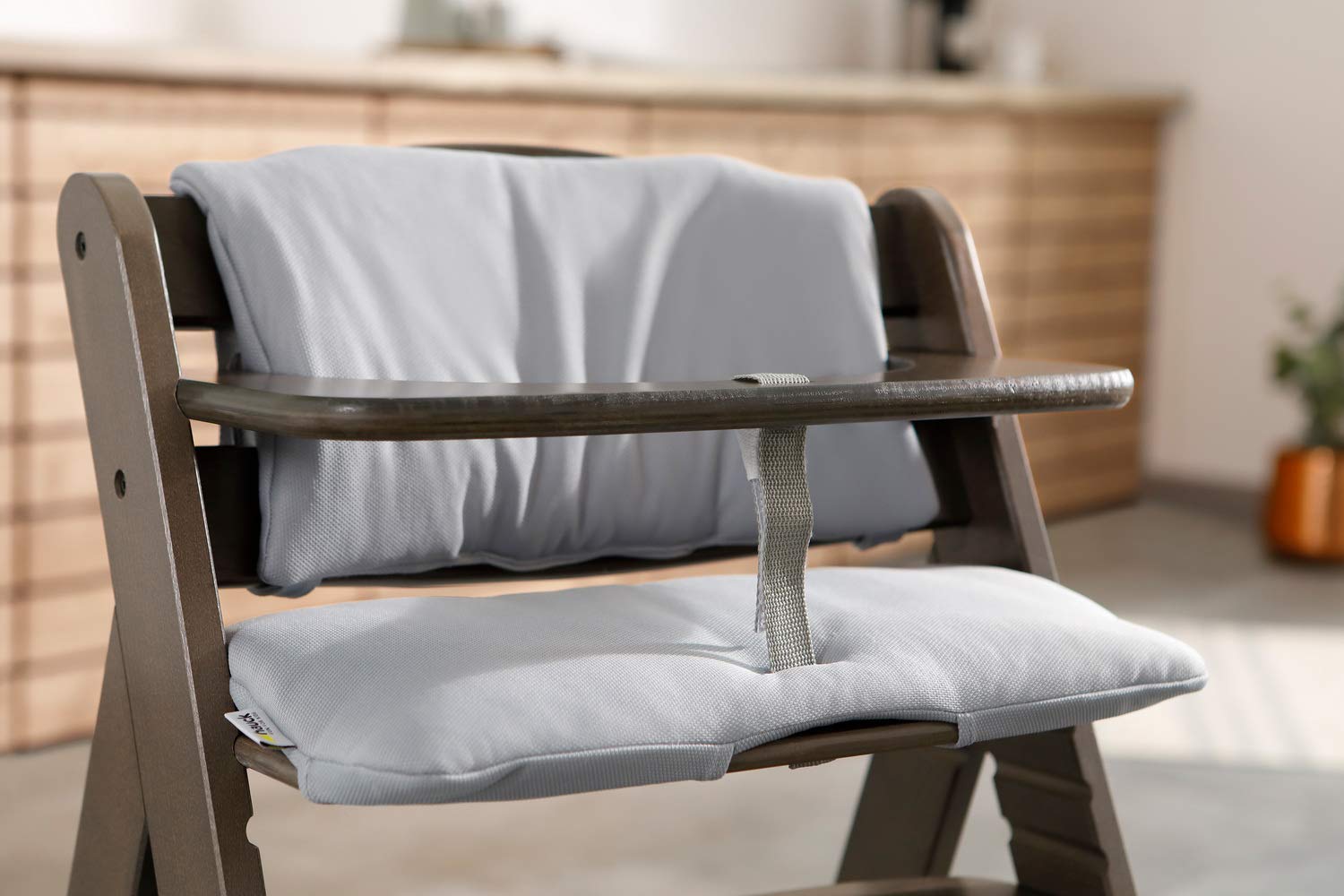 hauck Coussin Chaise Haute Bébé Highchair Pad Deluxe, Compatible avec Chaises Alpha+, Beta+ et Arketa, Lavable en Machine, Fixation Scratch, Stretch Gris