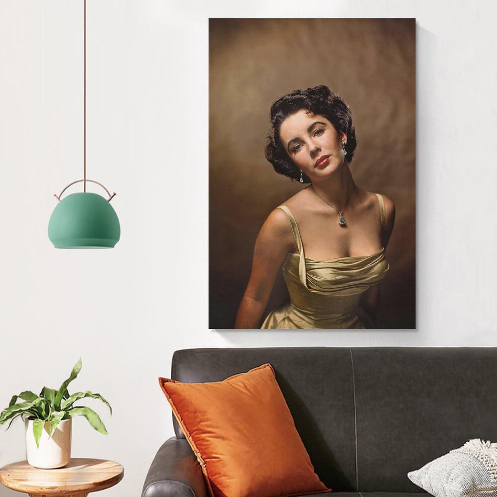 エリザベス テイラー額付50cm×50cmポスター1枚及びA4額付ポスター2枚 エリザベス テイラー額付50cm×50cmポスター1枚及びA4額付ポスター2枚