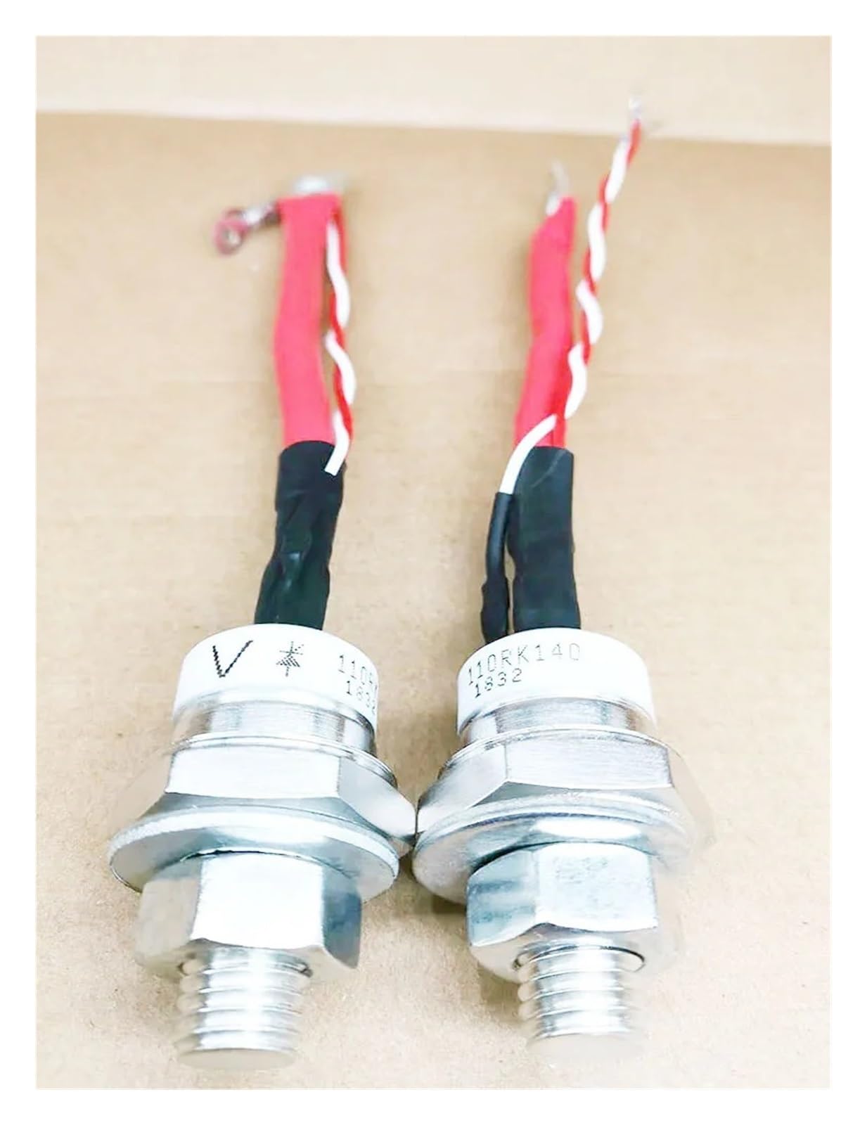 BRODEFUP 2N3888 110RK140 72RA150 DSA100-12F SR252AM-40S diode thyristor(110RK140)