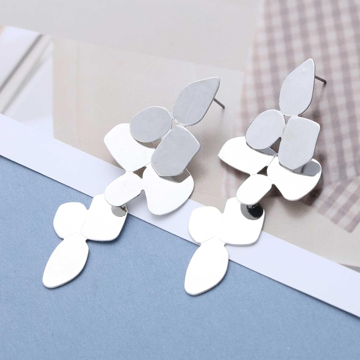 Punk Irregular Metal Dangle Earrings Irregular Geometric Drop Earring Gold Statement Earrings Exaggerated Metal Earring Jewelry for Women - Image 4