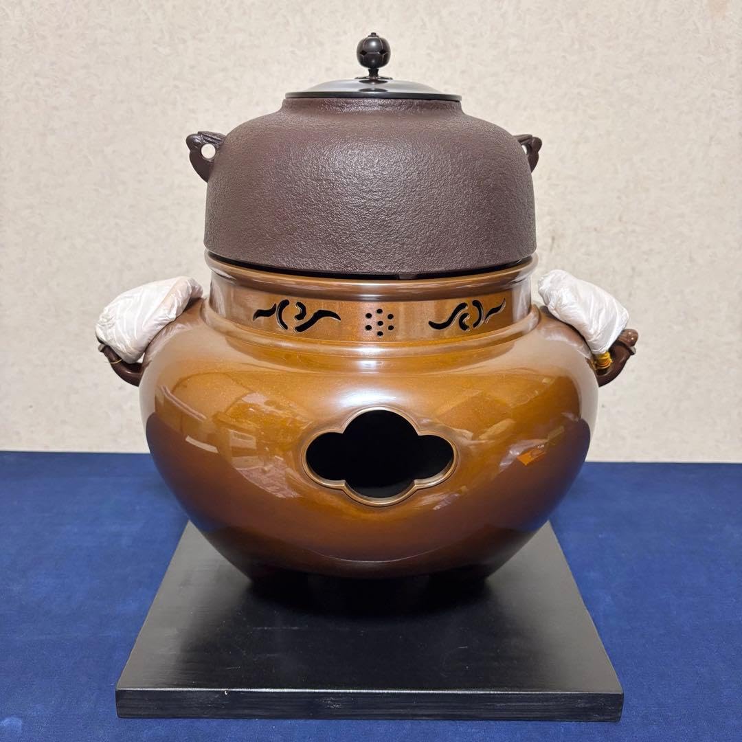 人間国宝敬典造 風炉 茶釜 電熱器 唐銅鬼面風炉 野々田電熱器 敷板 底瓦 茶道 Amazon.co.jp: 人間国宝 敬典造 風炉 茶釜 電熱器 唐銅鬼面 風炉釜