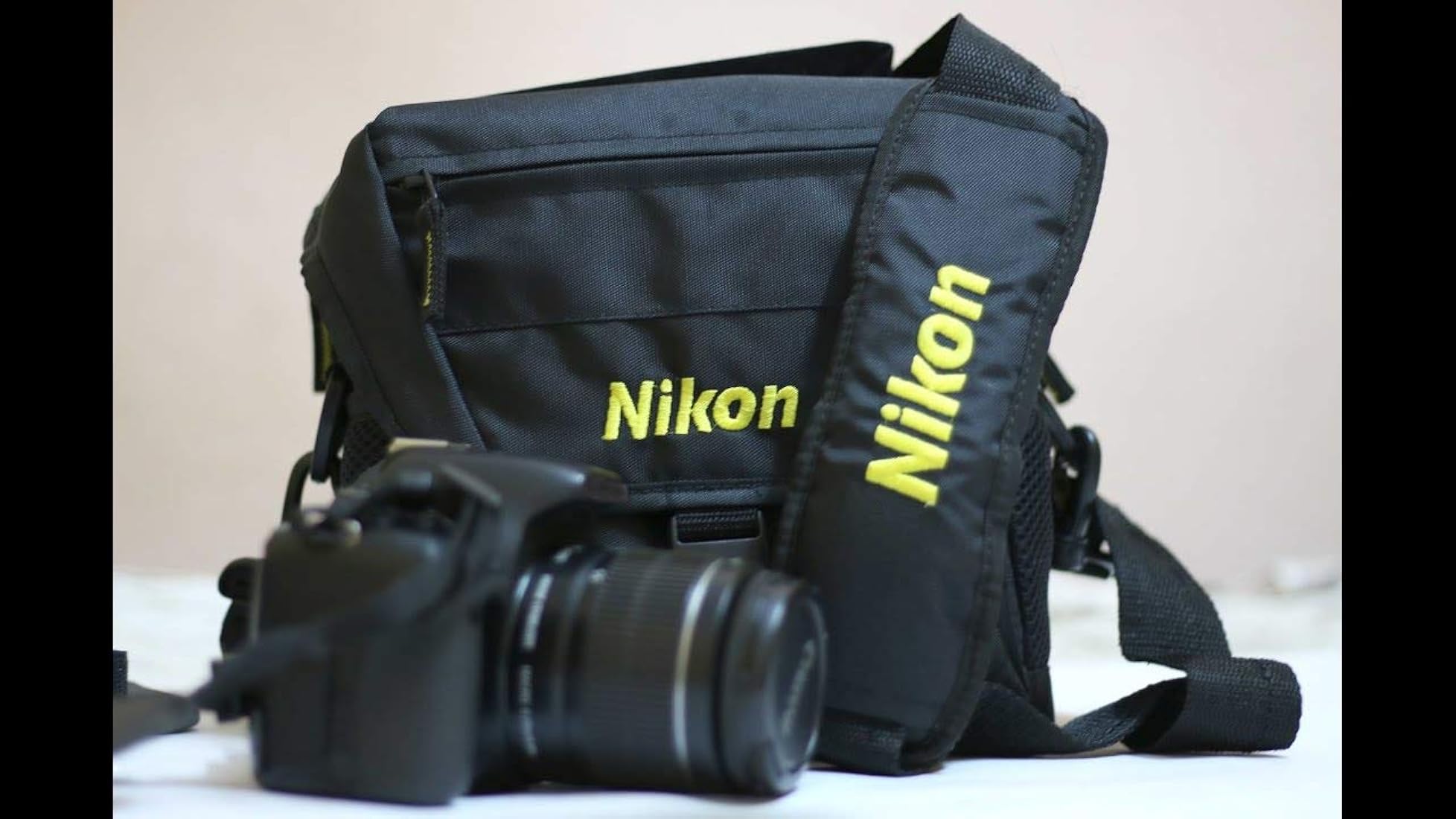Details 160+ nikon dslr shoulder camera bag xkldase.edu.vn
