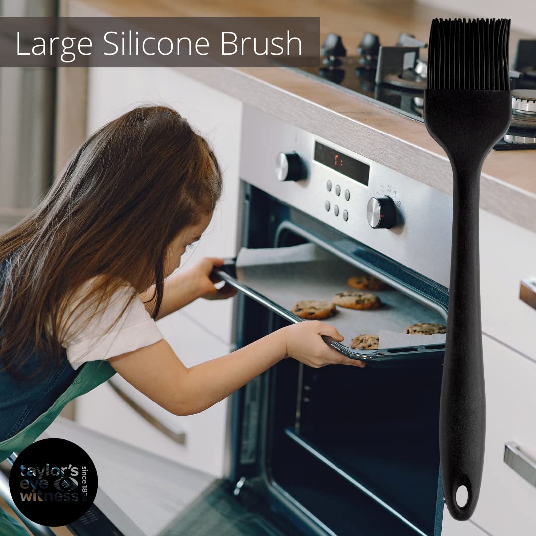 Taylors Eye Witness Black Silicone Large Basting & Coating Brush - Dishwasher Safe, Heat Resistant (260°C/500°F) - Image 2