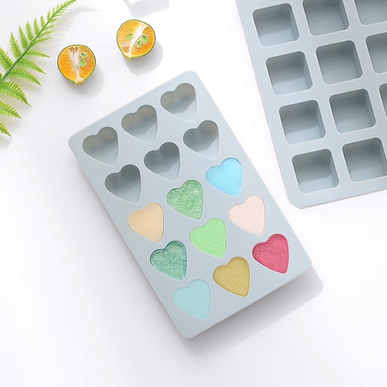 Set di 3 stampi in silicone per caramelle e cioccolato, antiaderenti, inclusi cuore, rotondo, quadrato, per caramelle, gommose, caramello caldo, ghiaccio, torta, gelatina, ganache (blu)