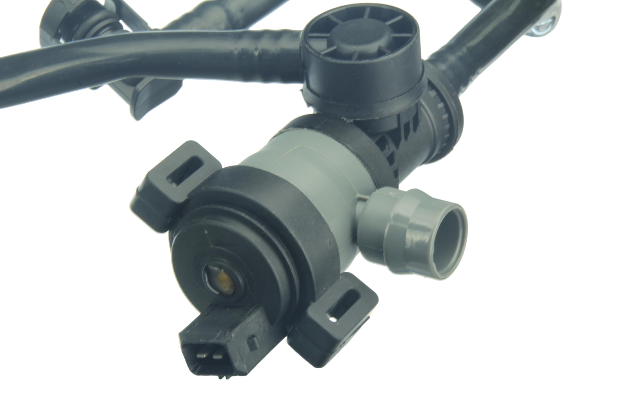 Amazon.com: URO Parts 13907636145 Fuel Tank Vent Valve, w/Breather 