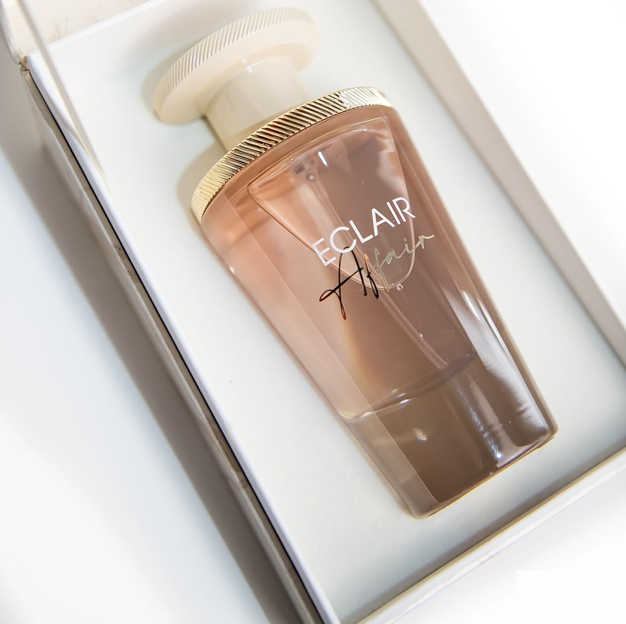 Éclair Affair Eau de Parfum Unisex 100 ml, profumo arabo a lunga durata, con atomizzatore ricaricabile 5 ml, fragranza dolce e cremosa con note di cocco, caramello e vaniglia (Éclair Affair)
