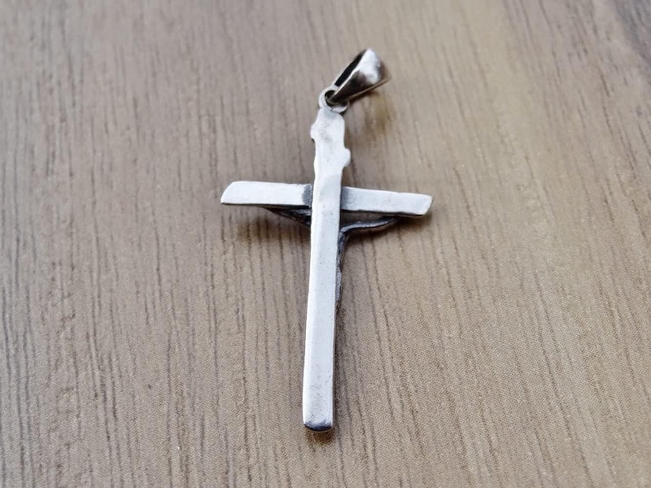 Cross Pendant Jesus Christ Crucifix Sterling Silver 925 Wood Textured Religious Unisex Jewelry - Image 8