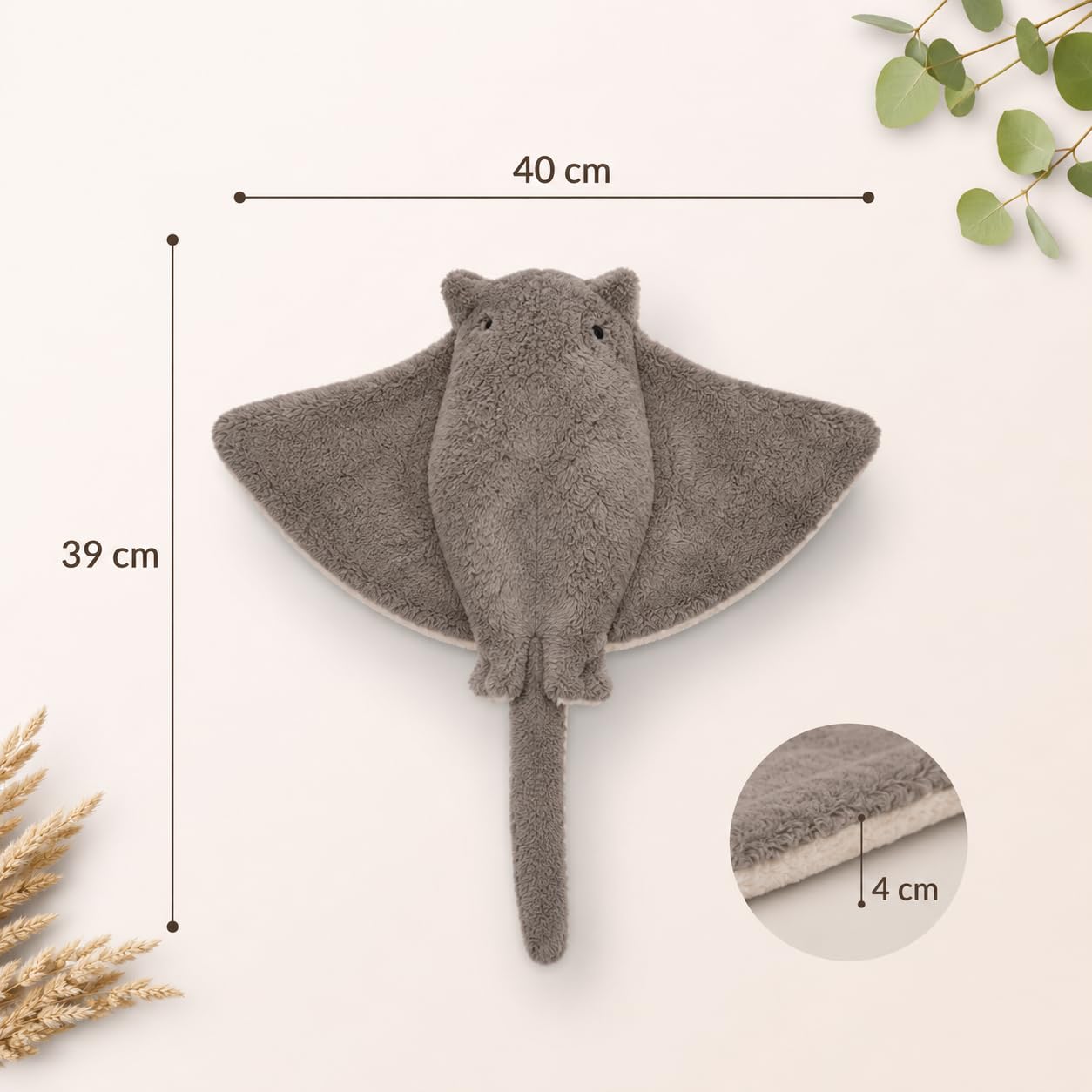 Senger Naturwelt Kleiner Kuscheltier-Mantarochen, Grau | Kuscheliger Begleiter, geeignet ab 3 Monaten | GOTS-zertifiziertes Plüschtier mit herausnehmbarem Wärmekissen zum Erhitzen oder Kühlen