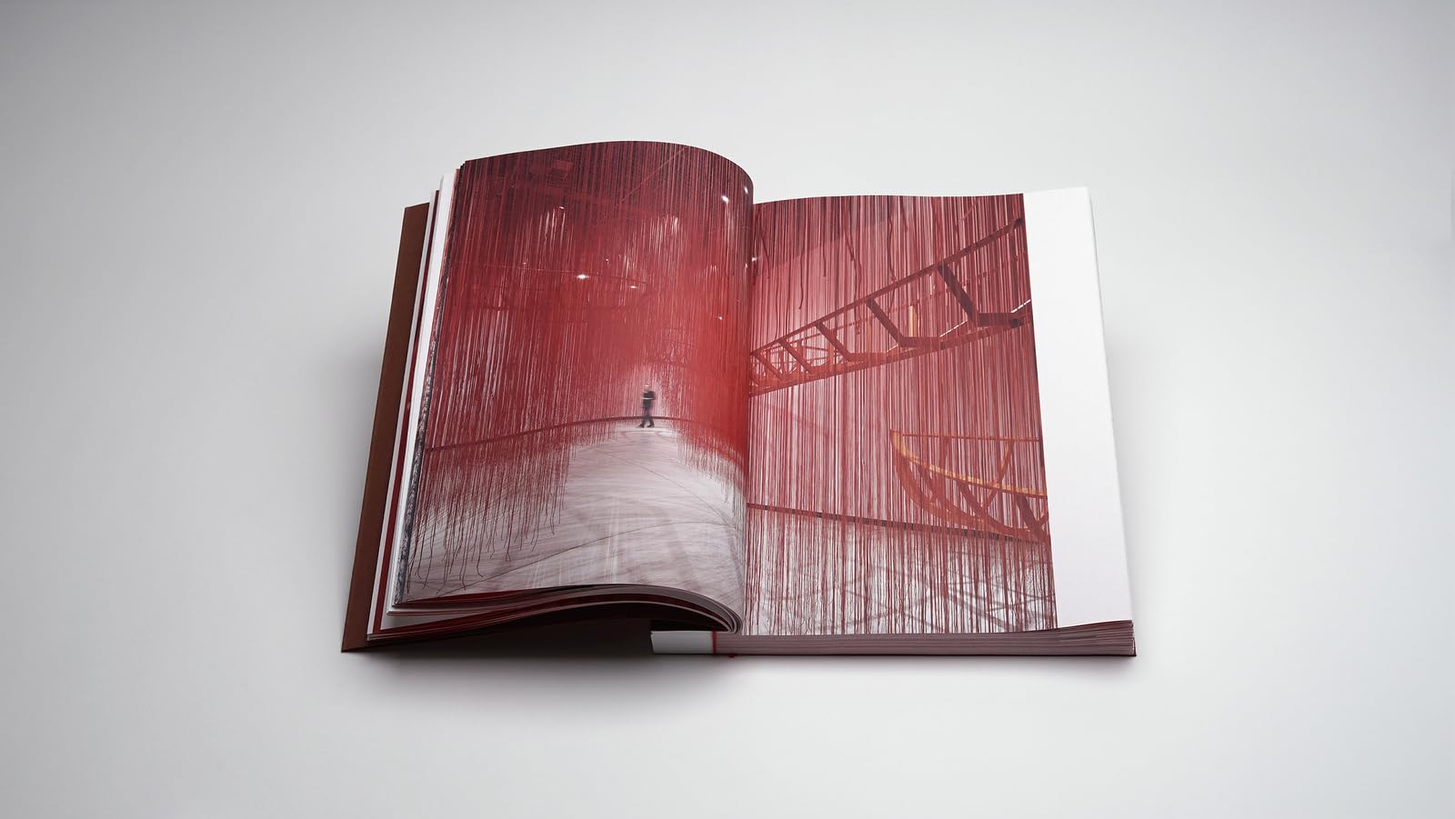 Chiharu Shiota - The Unsettled Soul