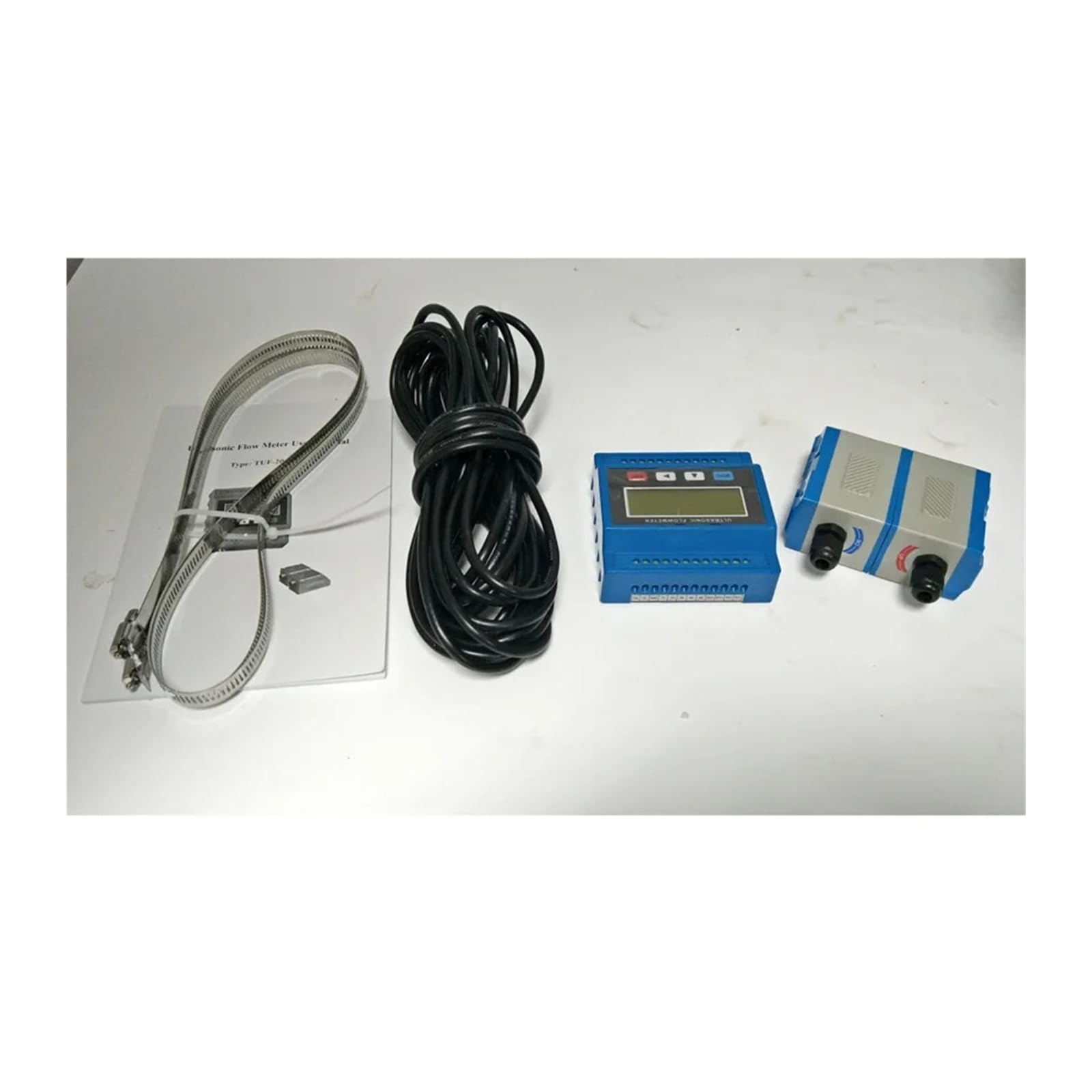 TUF-2000M Digitaler Flüssigkeitsdurchflussmesser, Ultraschall-Durchflussmodul mit Clamp-on-Sensor TS-2 TM-1 TL-1 DN15-DN6000 for Kupfer-/PVC-Rohre Präzise Messwerte(Host and TS-2)