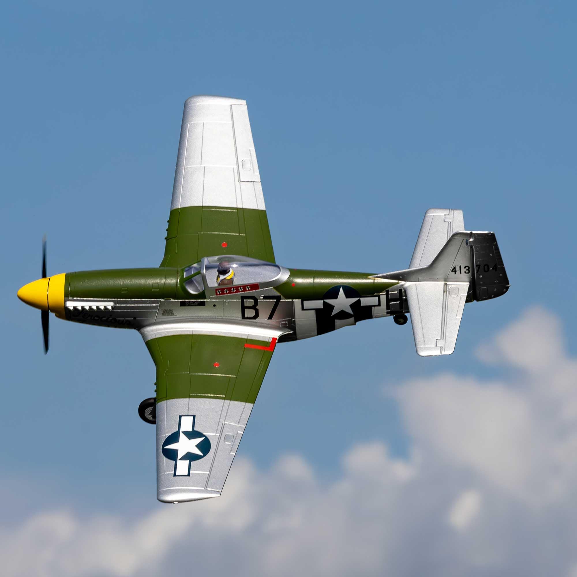 E-Flite P-51D Mustang 1.0m BNF Basic with AS3X+ and Safe Select