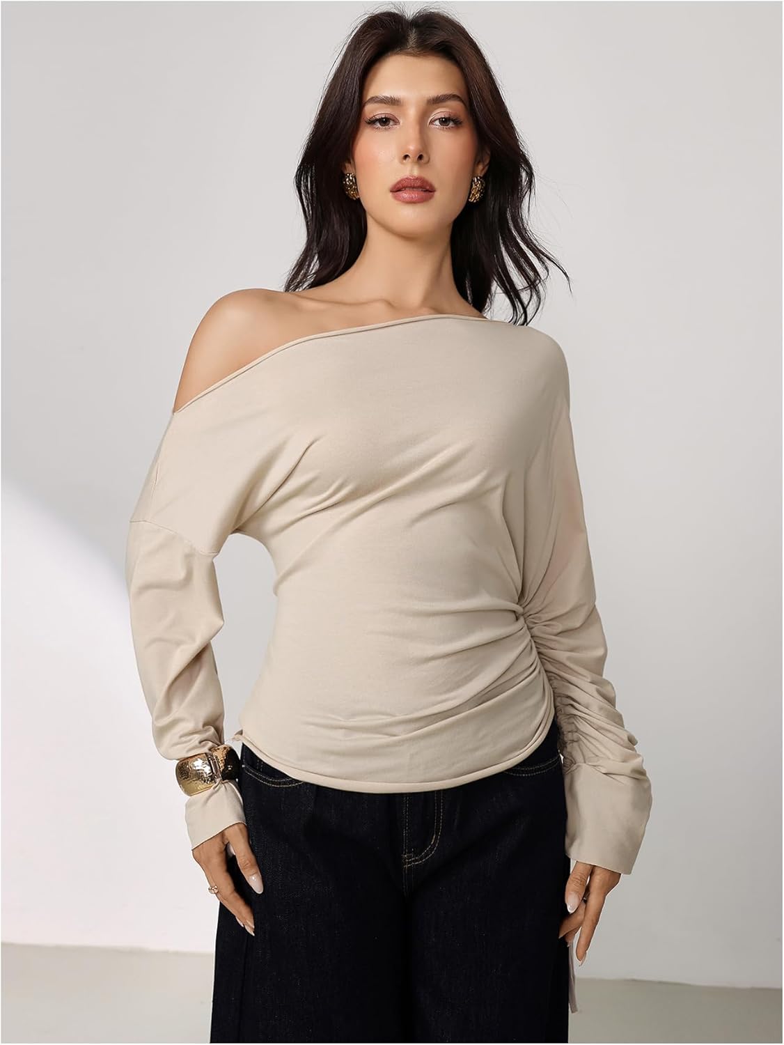 MakeMeChic Women's Off The Shoulder Sweatshirt Asymmetrical Tops Y2k Long Sleeve T Shirt Going Out Tops - Image 4