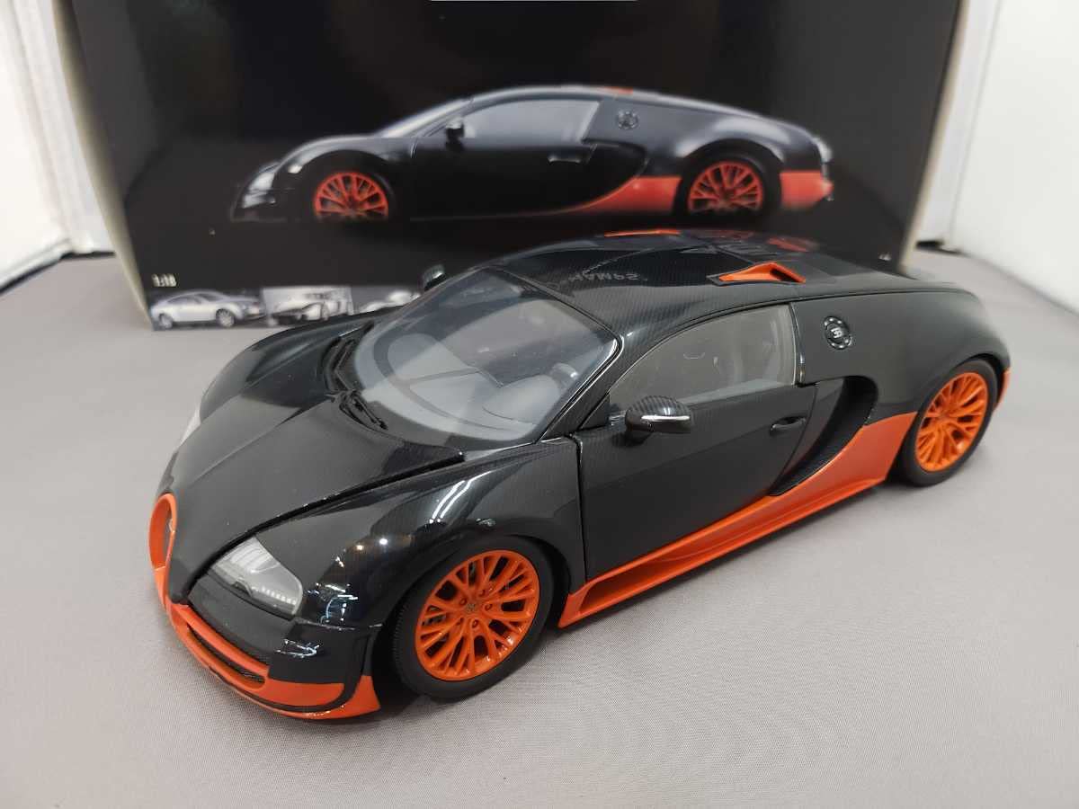 【早い者勝ち！】ミニチャンプス　1/18 ブガッティ ヴェイロン Amazon | MINICHAMPS 1/18 ブガッティヴェイロン スーパースポーツ