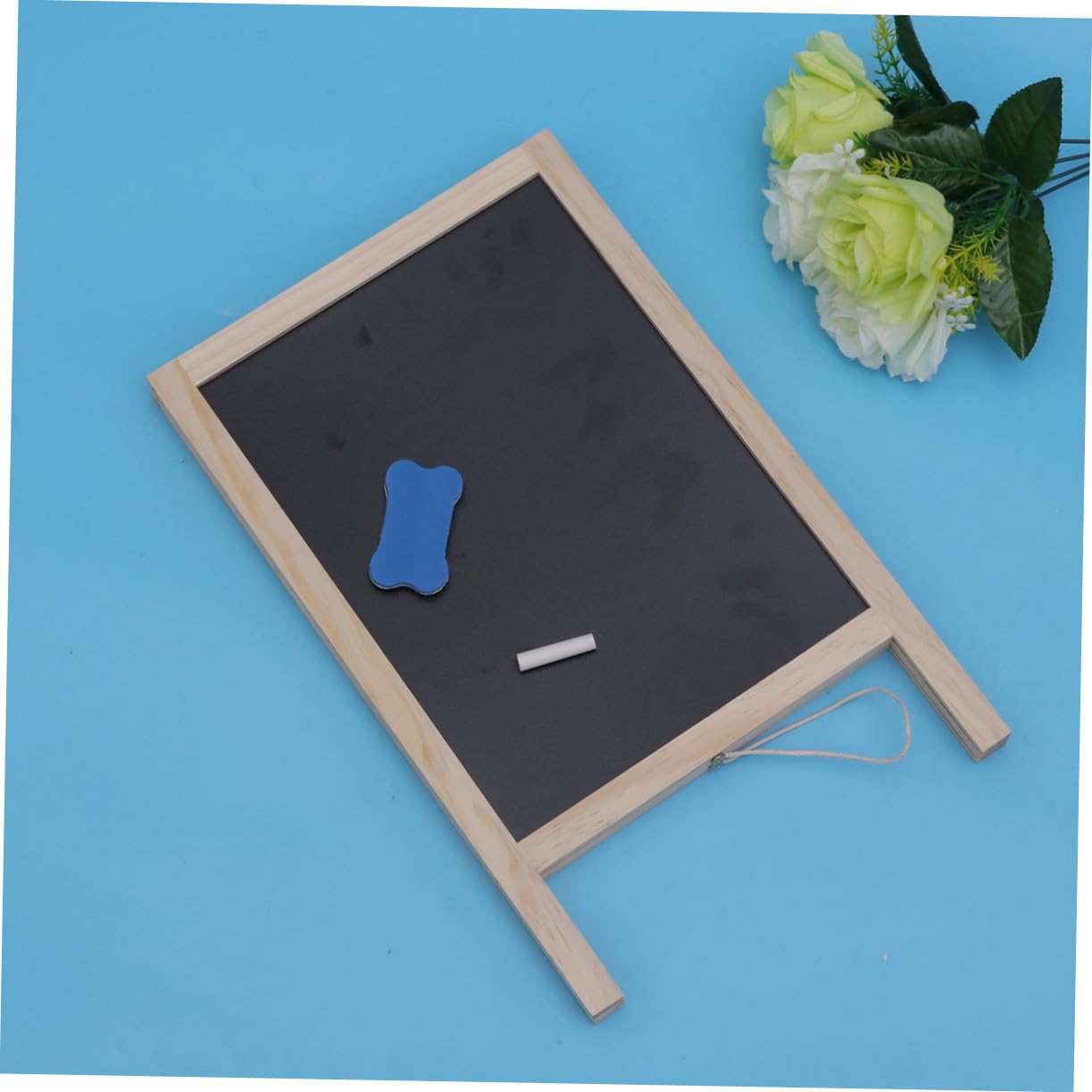 Mini Tableau Chevalet Bois Double Face pour Bar Ardoise Garçon Fille Multifonction pour Messages Décoration Signalétique et Couleur Aléatoire Couleur Aléatoire