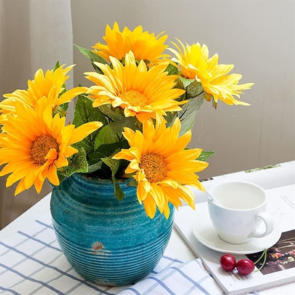 Künstlicher Sonnenblumenstrauß, Sonnenblumen für Kreppdekoration, Blumentisch, Retro-Kunstblumen mit Vase