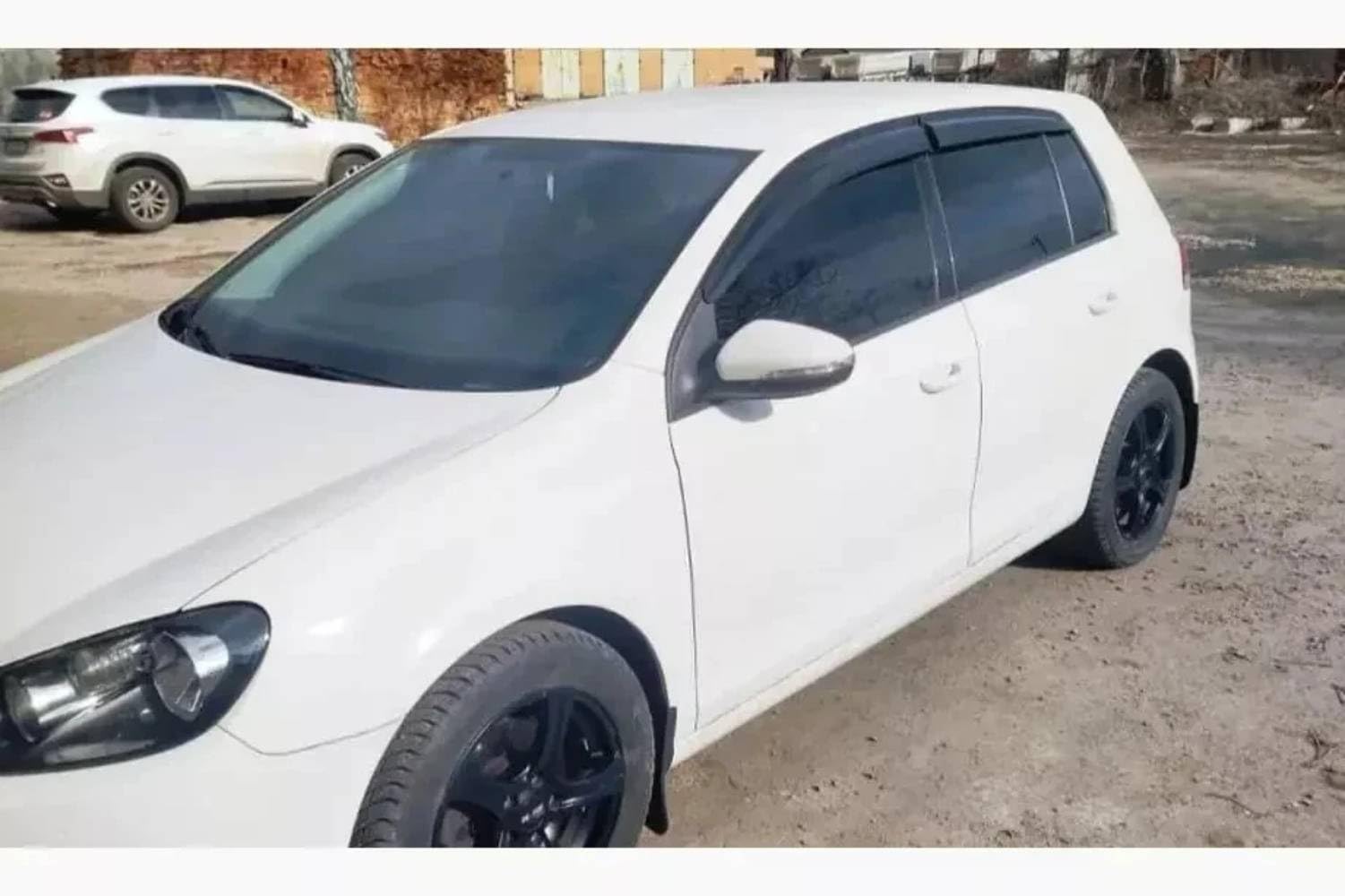 Deflektor, deflektory, do okien bocznych, kompatybilny z VW Golf 5 Golf 6 2003-2013, ochrona przed deszczem, deflektory, 4 sztuki, dopasowanie zewnętrzne
