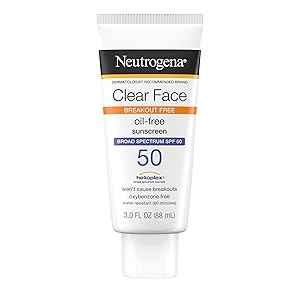 Neutrogena Clear Face Sunscreen Lotion for Acne-Prone Skin, Broad Spectrum SPF 50 Facial Sunscreen for Oily Skin, Oil-, Fragrance- & Oxybenzone-Free Water Resistant Sunscreen, 3 fl. oz