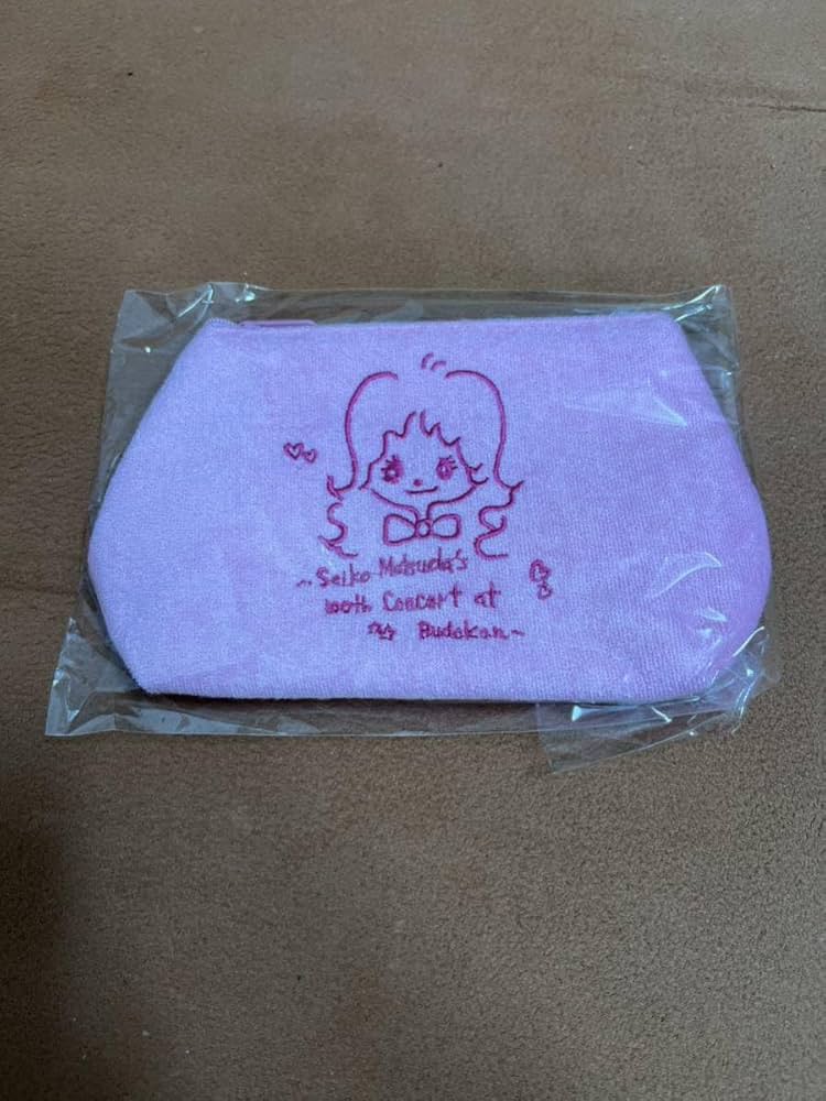 松田聖子日本武道館100回記念限定グッズ ポーチピンクイラスト