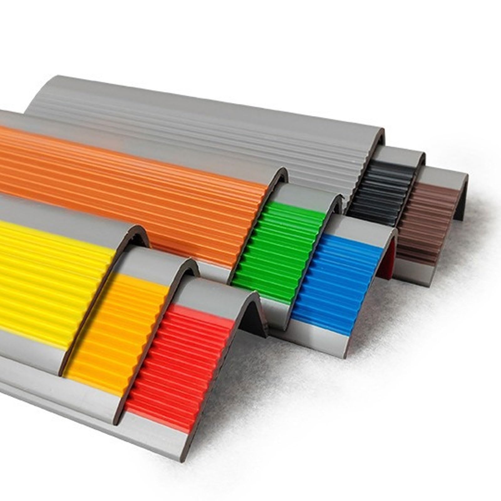 L Sd Eckenschutz für Treppen, selbstklebendes PVC, Ed-Profil, sicherer Schutz für Familie und Freunde, ideal für Treppen, Grün, 5 x 2,5 cm x 1,5 m