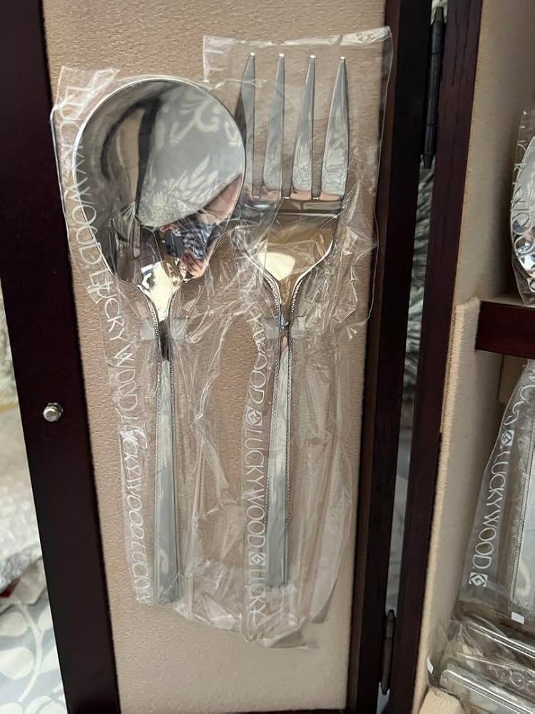 ラッキーウッド　カトラリーセット　ロマンス　ディナーセット〈53本セット〉 Amazon | ラッキーウッド カトラリーセット ロマンス ディナー