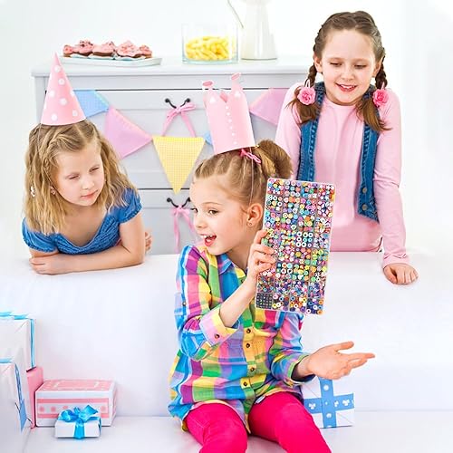 Miniatura 5 de DULEFUN Juego de 1060 cuentas de arcilla polimérica, 28 estilos, lindas y divertidas cuentas de arcilla, dijes de flores, mariposa, corazón, letras,