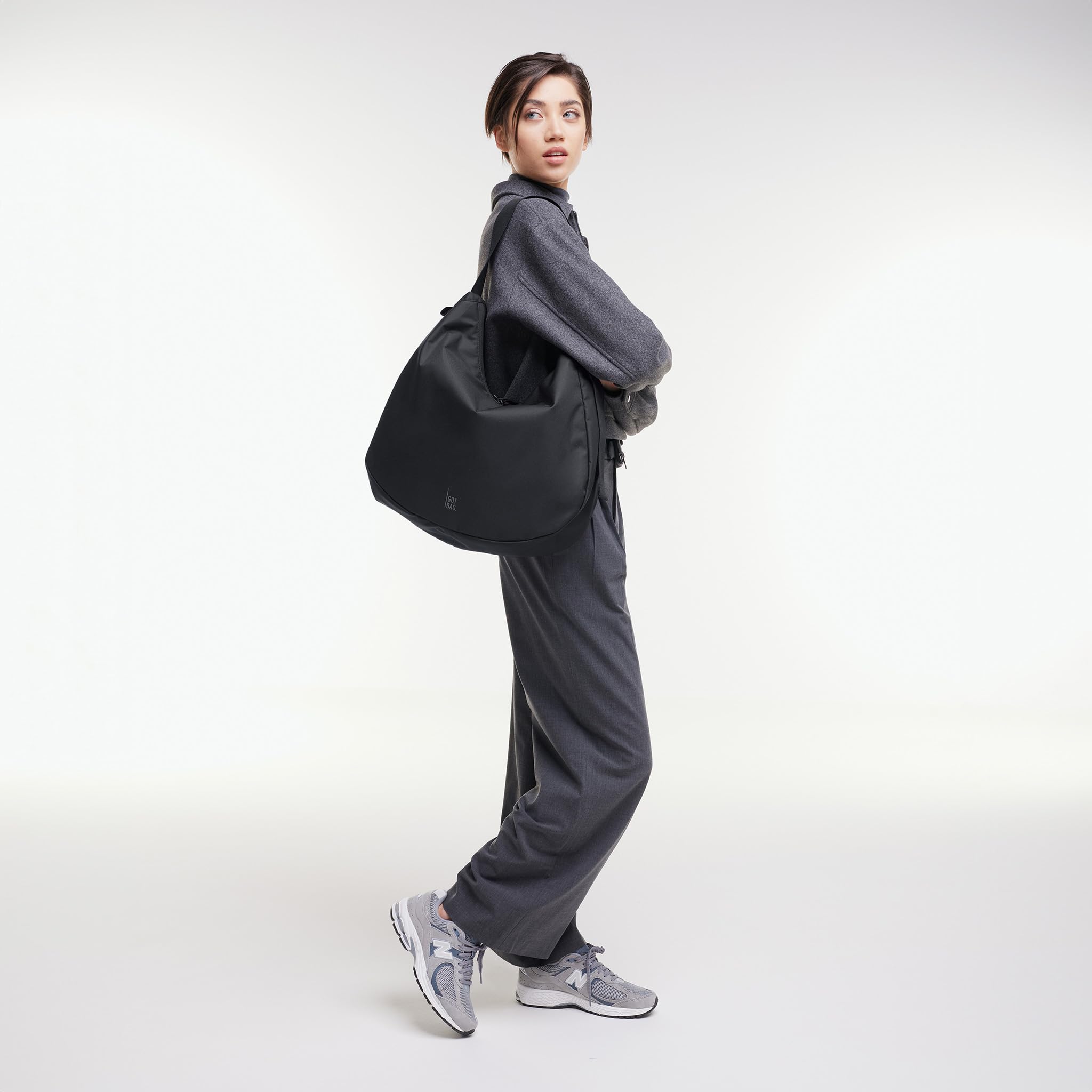 GOT BAG Handtasche Curved Bag | Beuteltasche Wasserabweisend mit verstellbaren Schultergurt