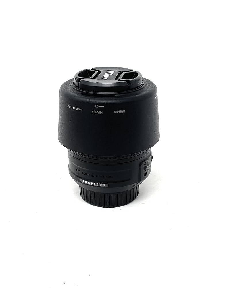 Nikon AF-S DX 55 – 200 mm f/4 – 5.6 G ED VR II Lens, Black