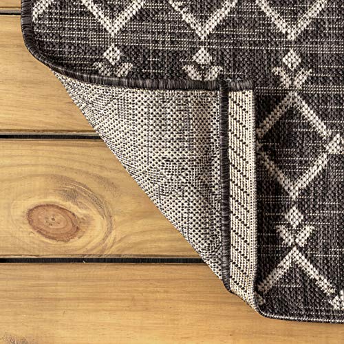 Image of JONATHAN Y Moroccan Geometric Indoor Outdoor Area Rug 8X10 Black /Gray, Ourika Textured Weave for Backyard, Patio, Porch, Easy-Cleaning, High Traffic, Pet-Friendly, Non-Shedding (SMB108F-8)