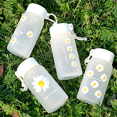 500ml Water Bottle Little Daisy Matte Water Bottles with Portable Rope Travel Water Cup Juicing Bottles Tea Cup Female Student Creative Handy Cup Plastic Water Bottles (Six Flower )