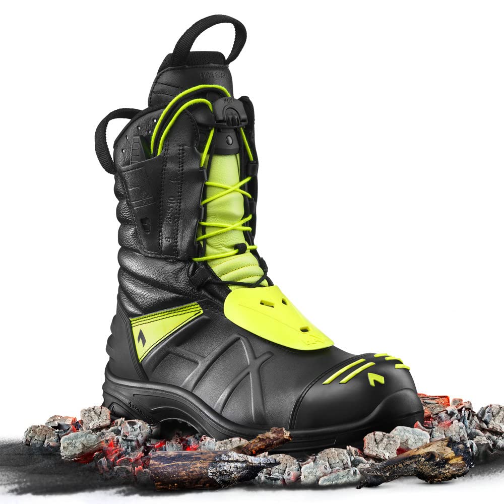 HAIX Fire Eagle Setze neue Maßstäbe im Einsatz. Dein Fire Eagle: Sportlich & leichter als je zuvor.