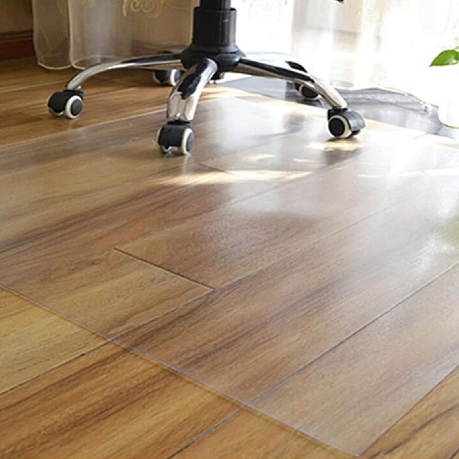 Tapis de chaise de bureau en verre trempé hautement transparent de 1,5 mm d'épaisseur pour protéger les tapis et les planchers en bois dur glisse lisse améliore la décoration de bureau