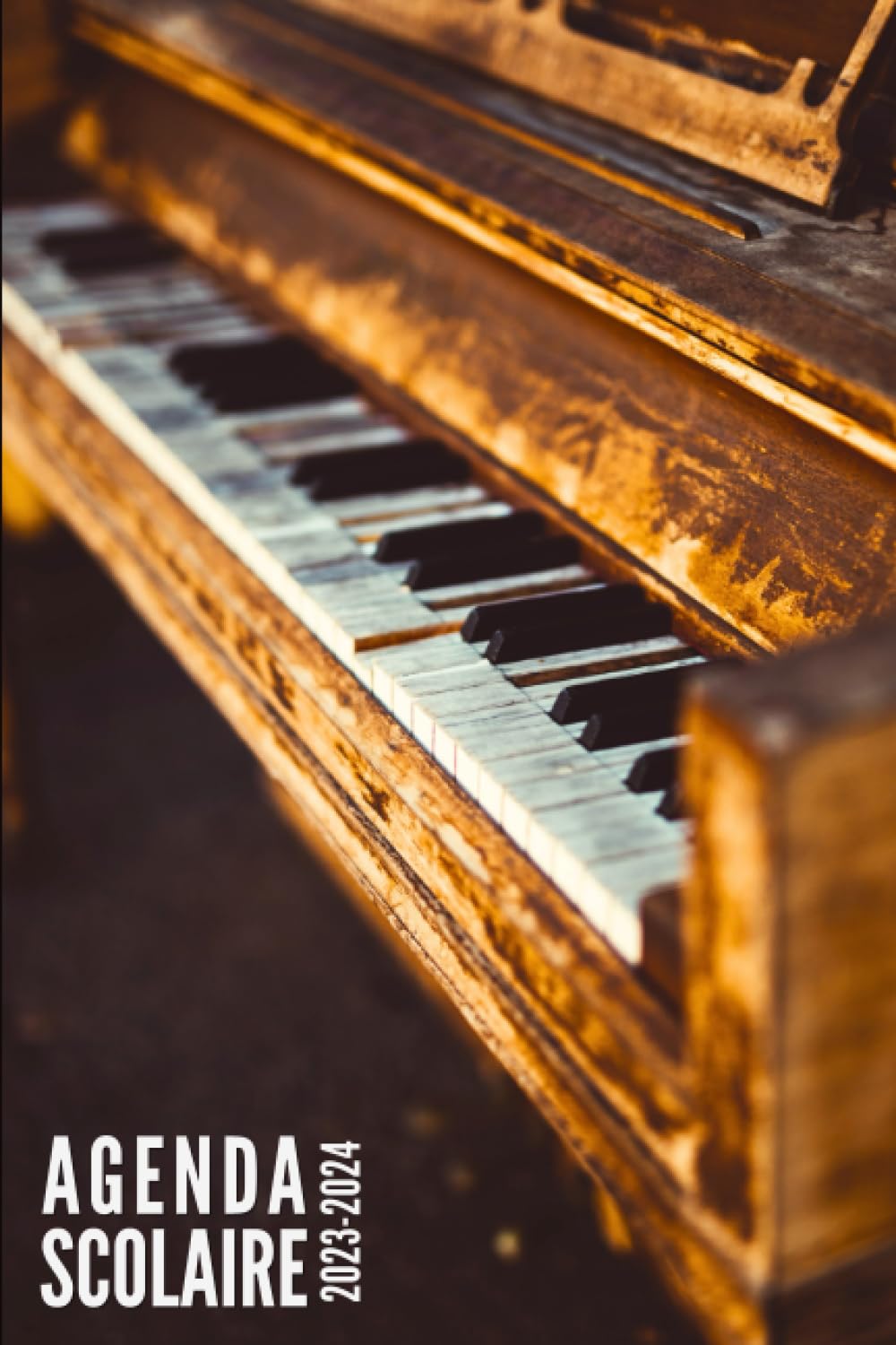 Agenda scolaire piano résolvant le manque d'organisation des lycéens