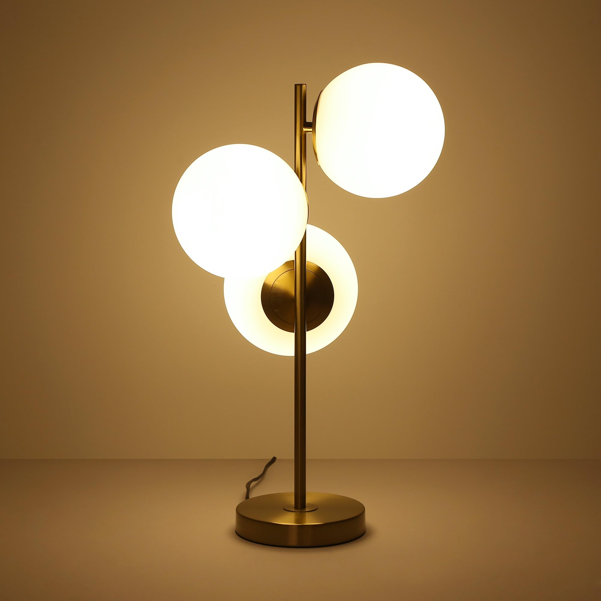 BARCELONA LED - Lámpara de Mesa ROM Dorada – 3 Esferas de Cristal Opalino. 3x casquillo E27 – Lámpara de Escritorio o Mesita de Noche. Iluminación Decorativa para Salón, Dormitorio u Oficina