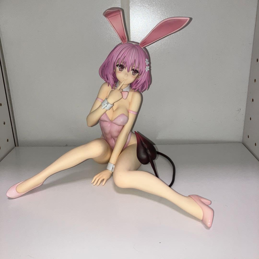 モモ・ベリア・デビルーク 生足バニーVer. 1/4スケールフィギュア