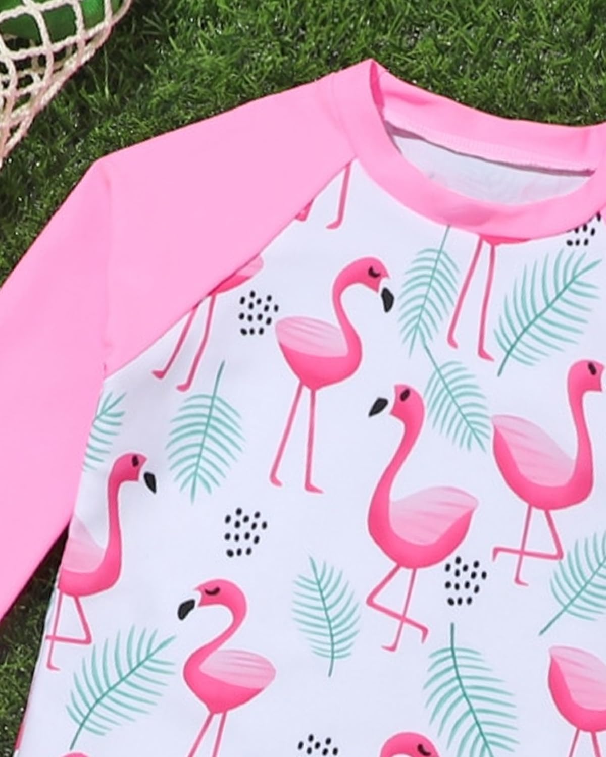 WYTbaby Traje de baño de dos piezas para niñas, traje de baño de manga larga con protector de erupción, conjunto de natación de verano para playa de 3 a 8 años