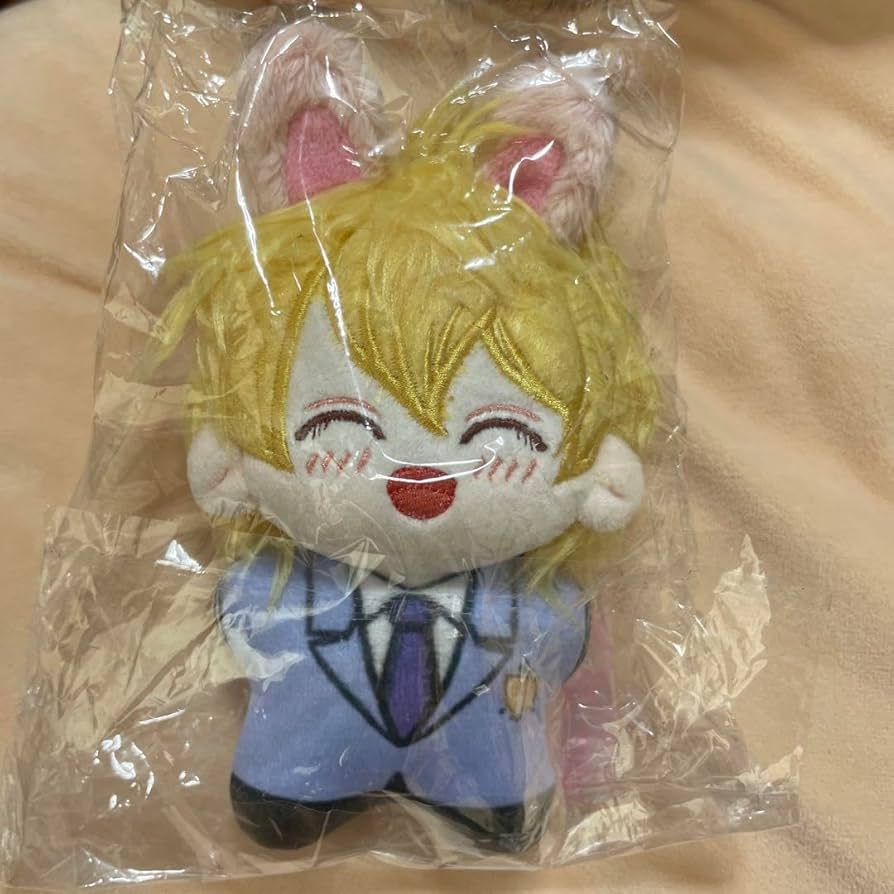 ぬいぐるみ、フィギュアその他たくさん 61RkRXKgsgL._UF350,350_QL50_.jpg