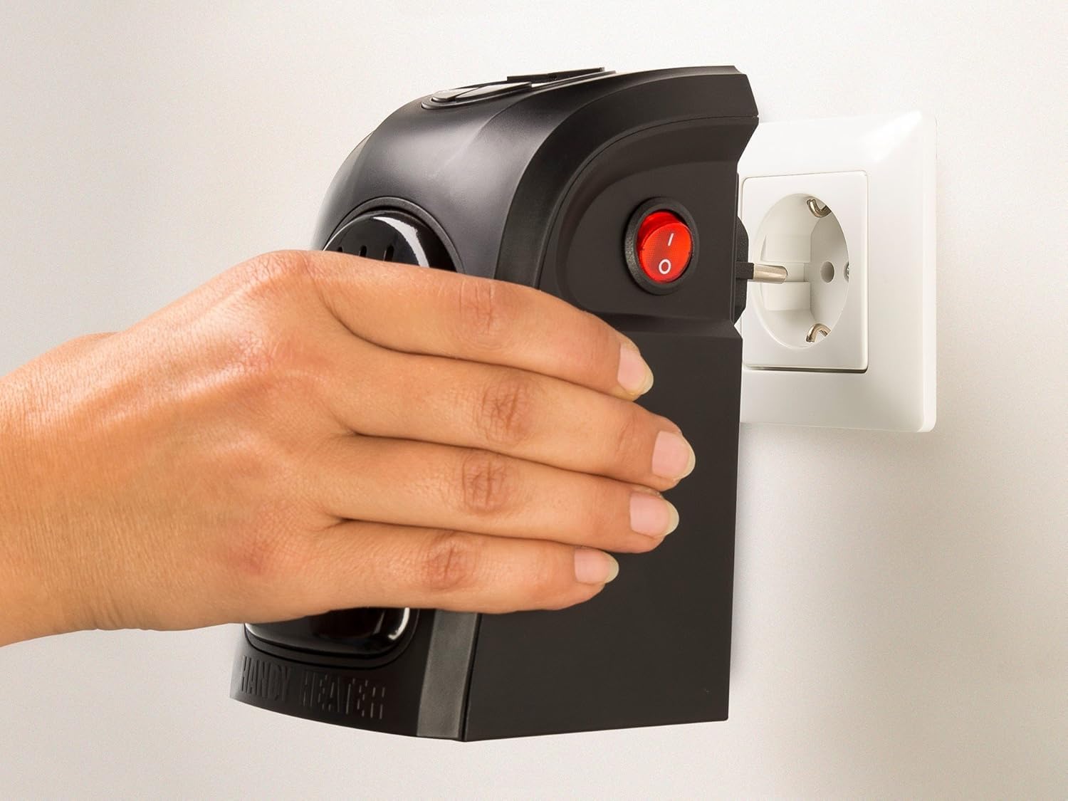 Ogrzewanie dodatkowe z gniazdem łazienkowym - Dmuchawka Podgrzewana - Przenośny mini grzejnik do gniazdka - Termostat Timer Wyświetlacz LED - Temperatura: 15-32℃ - 400 W