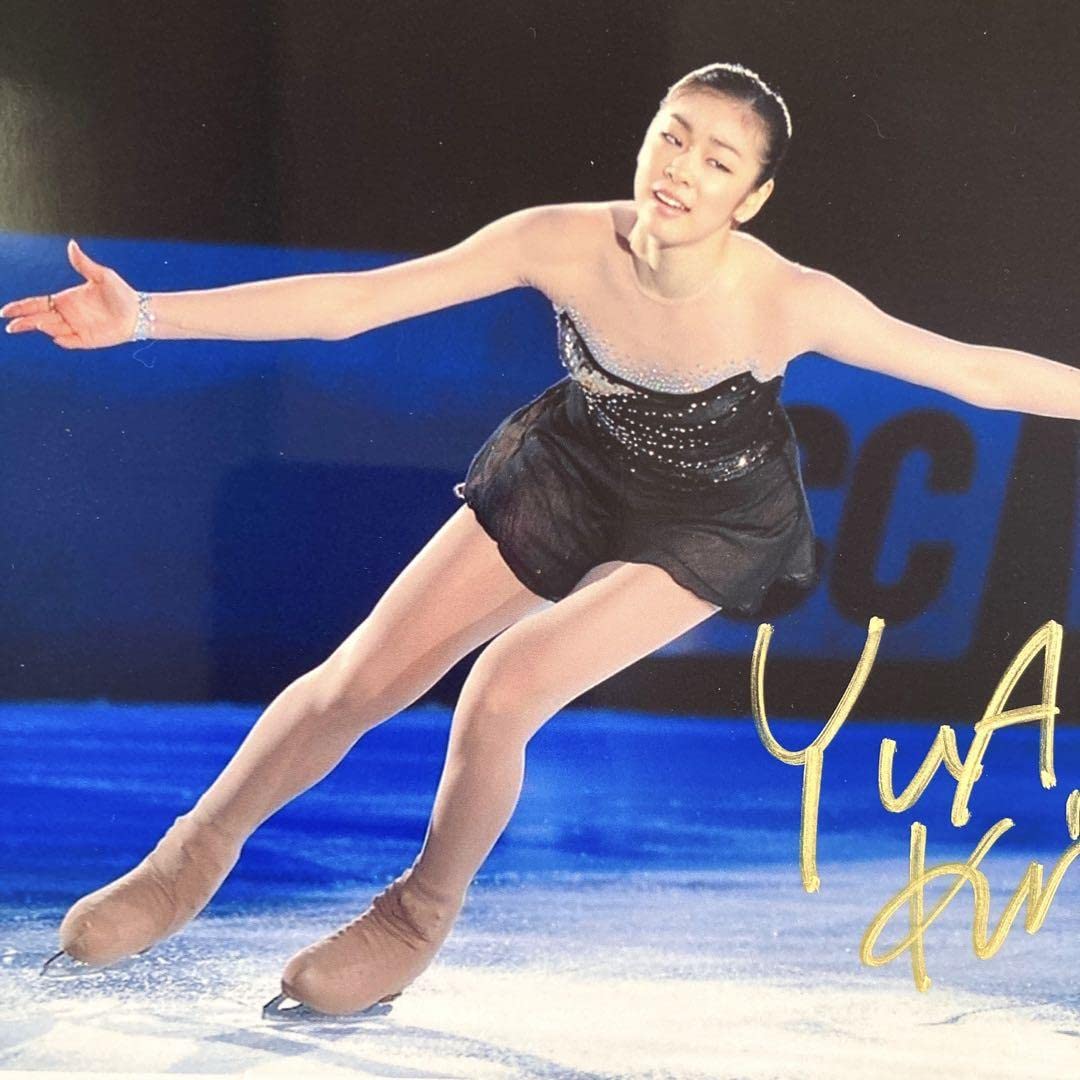 Amazon.co.jp: キム ヨナ直筆サイン入り2Lサイズ写真…Yuna Kim : おもちゃ