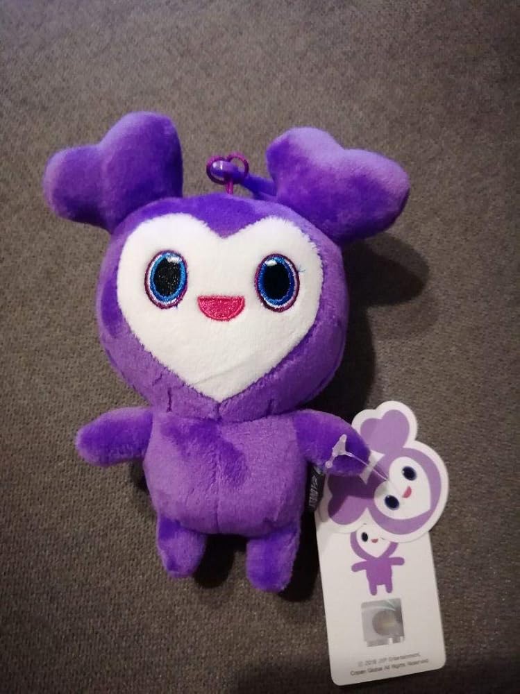 Amazon.co.jp: TWICE 公式 ラブリー バッグチャーム : ファッション