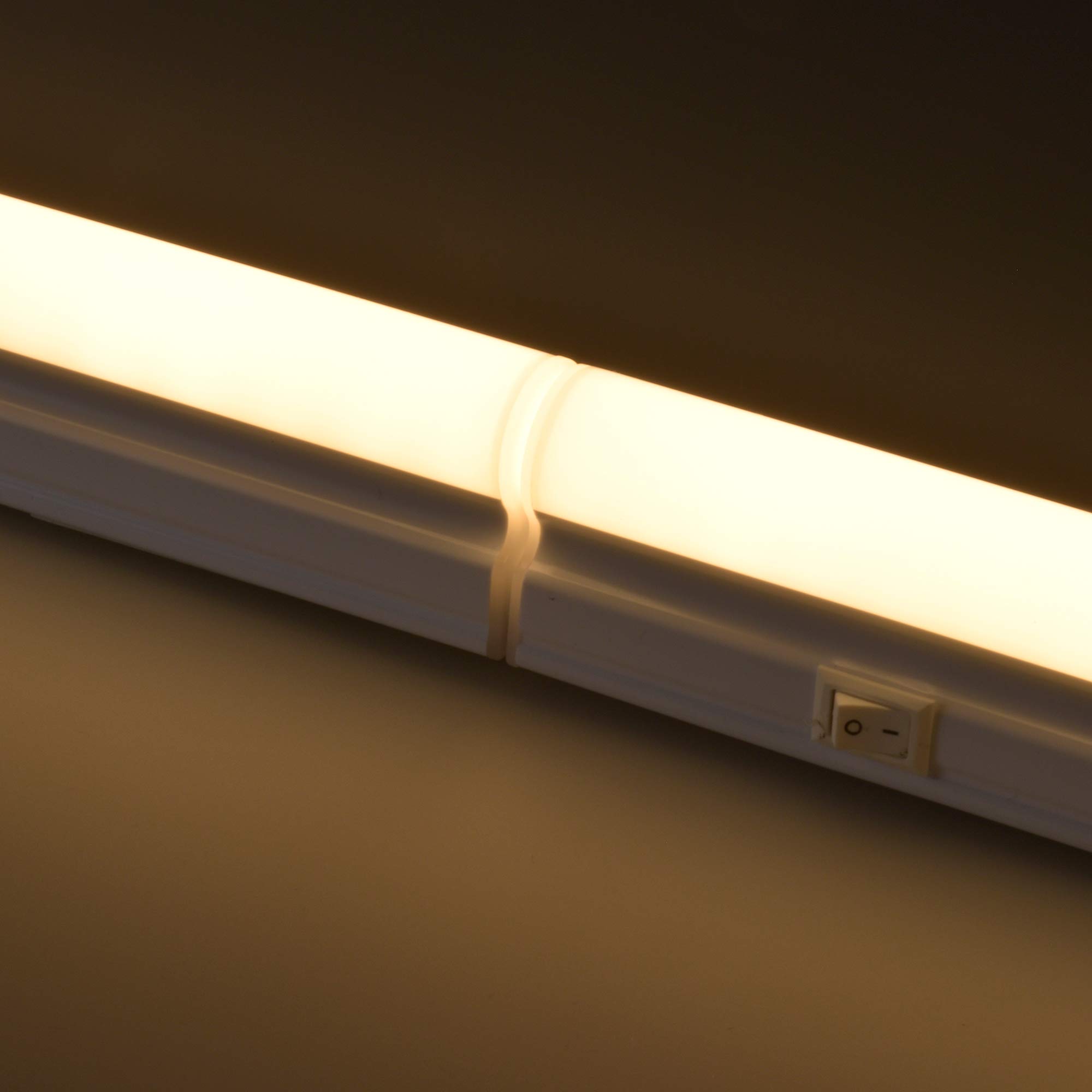 Amazon | オーム電機 LEDイーブライトスリム ライトバー 600mm 電球色