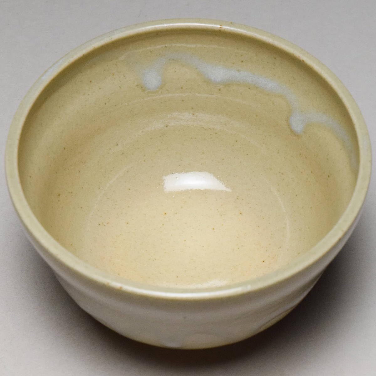 Amazon.co.jp: 八八八膳所焼 瑞雲 松孤軒 松図 茶碗 共箱布 栞 茶道具