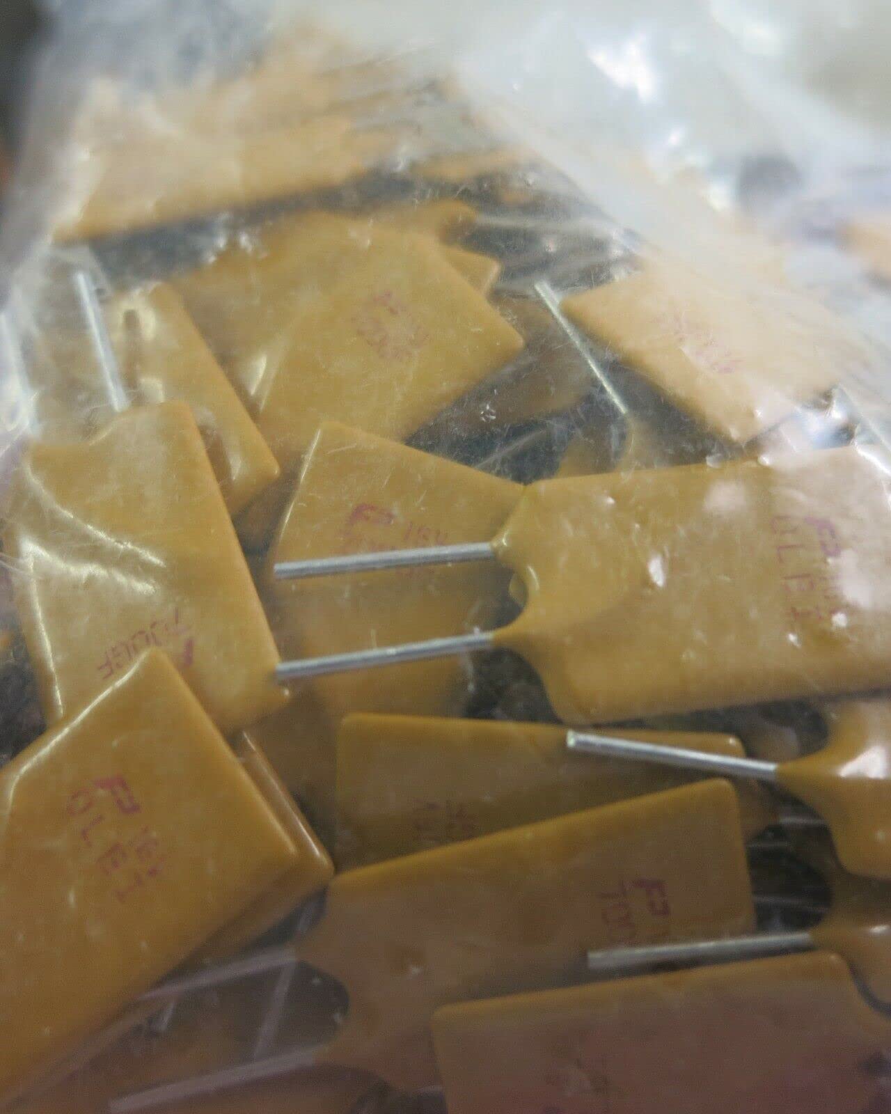 3 PCS of RLD16P700GF Polytronics Technology *** US Stock ***