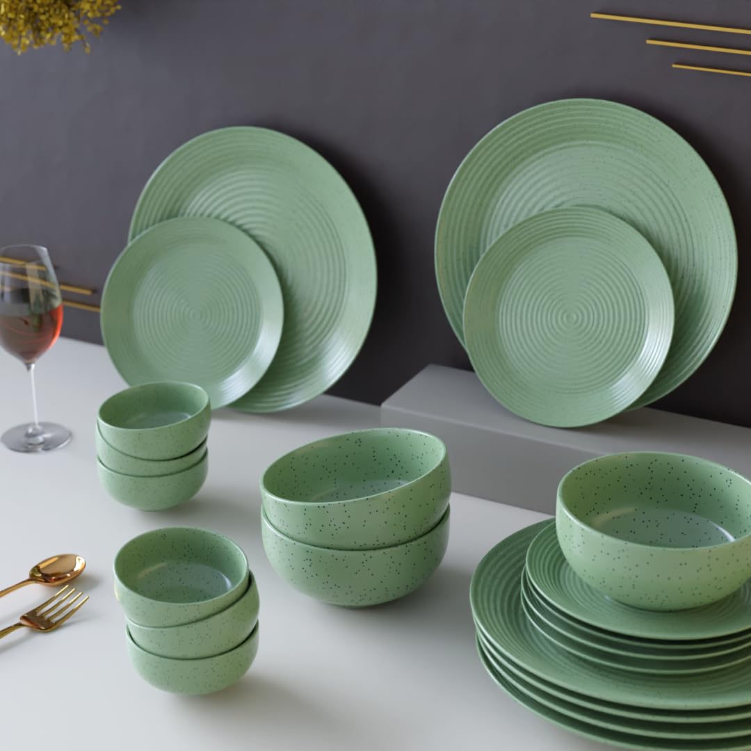 The Earth Store Spiral Green Set of 21 Piece Ceramic Dinner Set, 6 Full Dinner Plates, 6 Quarter Plates, 6 Vegetable Bowls, 3 Snack Bowls | Microwave & Dishwasher Safe